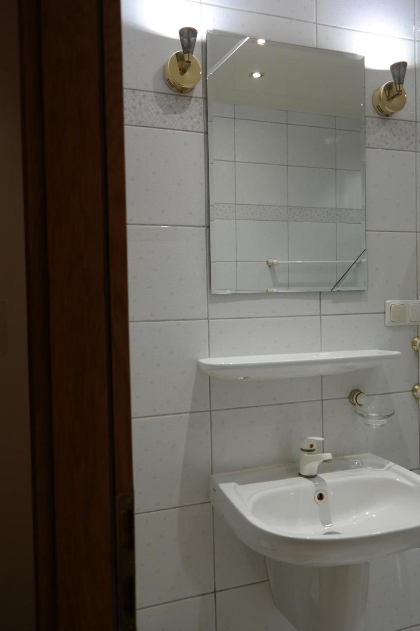 Villamirage تارنوفسكي غوره المظهر الخارجي الصورة